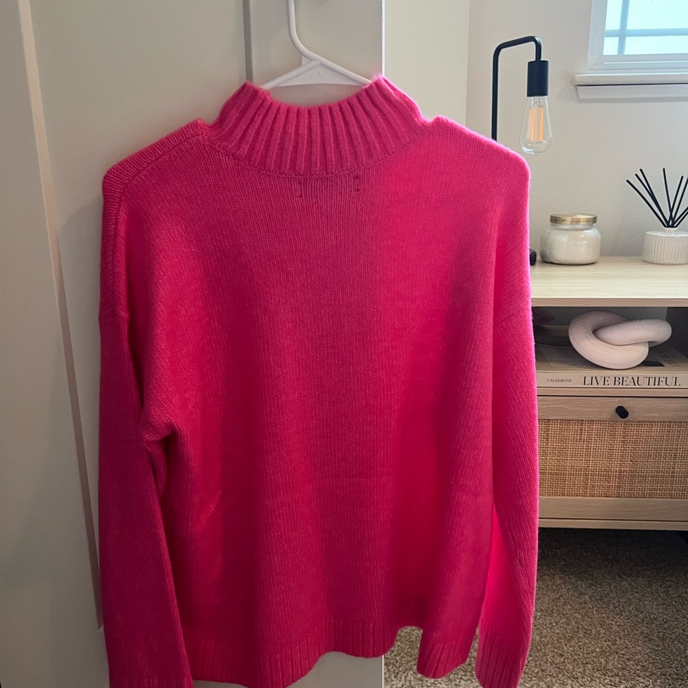 Loft Sweater - Picture 2 of 3